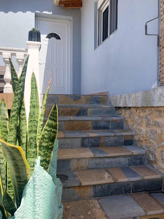 Milos Apartments Himare Eksteriør bilde