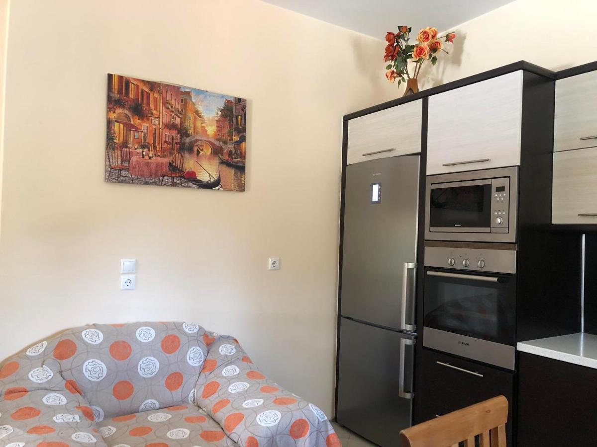 Milos Apartments Himare Eksteriør bilde